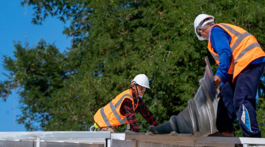 Professional new roof installation services in Monrovia, IN